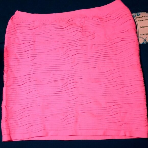 Freckles Neon Pink Stretchy Skirt - M/L - Picture 1 of 5